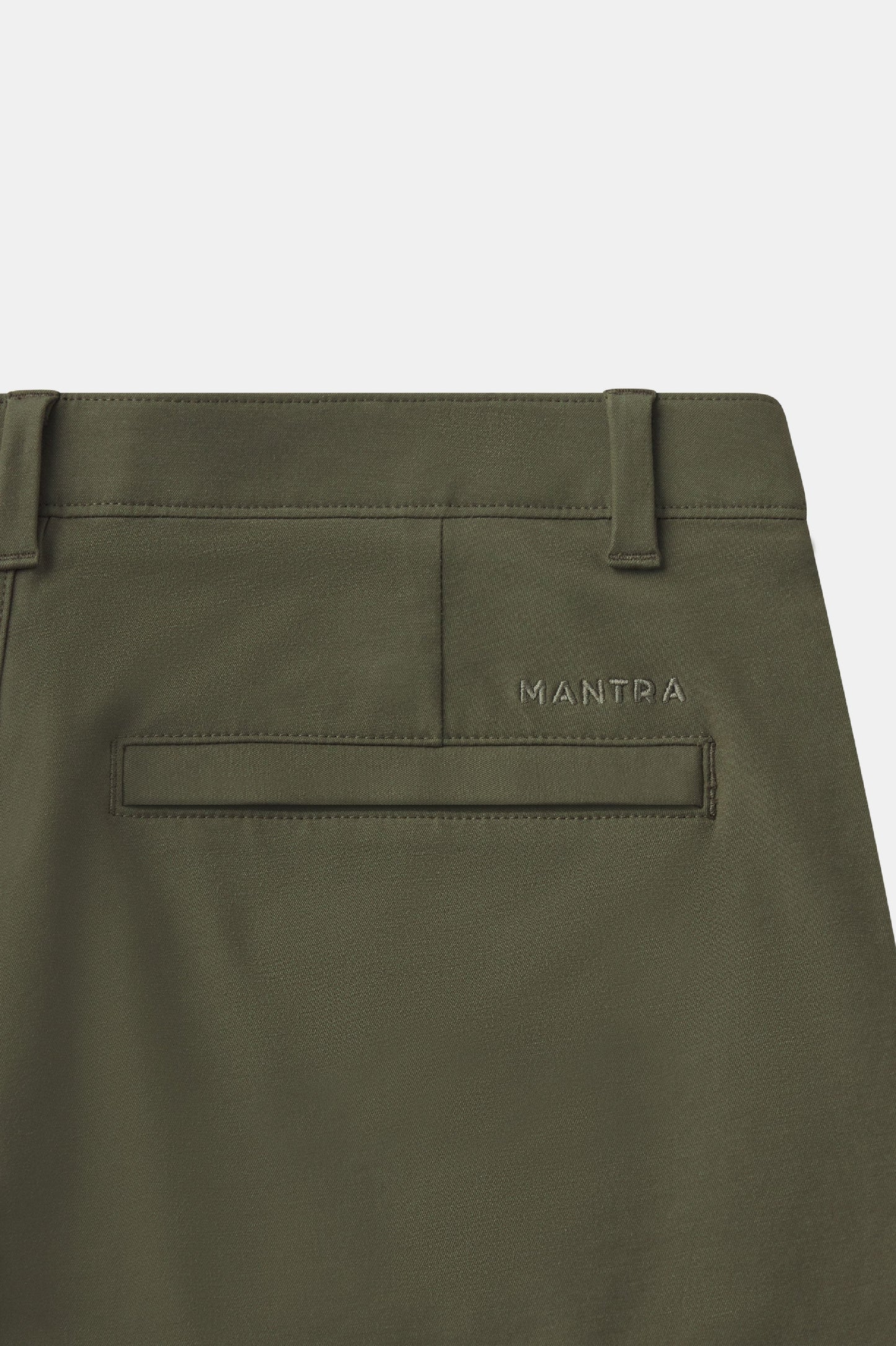 Crossover Short | Olive MANTRA