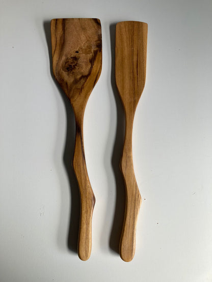 Teak Wavy Spatulas Village Thrive