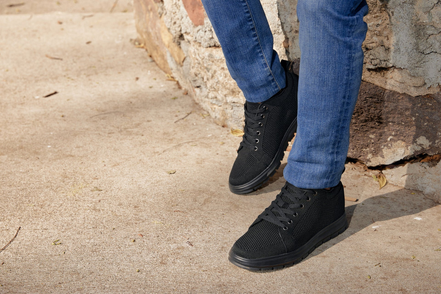 CALTO - X2320 - 2.4 Inches Taller (Black/Black Sole) - Lace Up Casual Sneaker - Lightweight Tallmenshoes.com