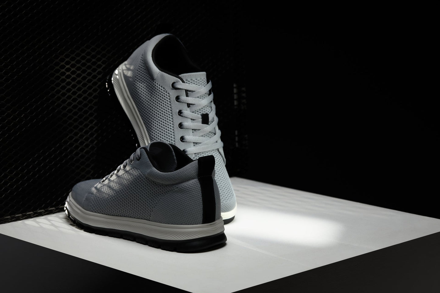 CALTO - X2324 - 2.4 Inches Taller (Pewter Grey/White & Black Sole) - Lace Up Casual Sneaker - Lightweight Tallmenshoes.com