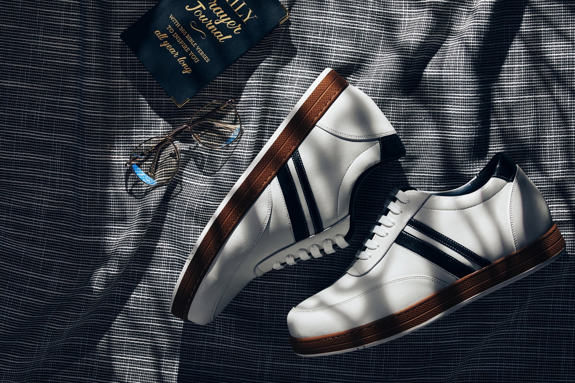 CALTO White Leather Sneakers - 2.8 inches - Y2821 Tallmenshoes.com