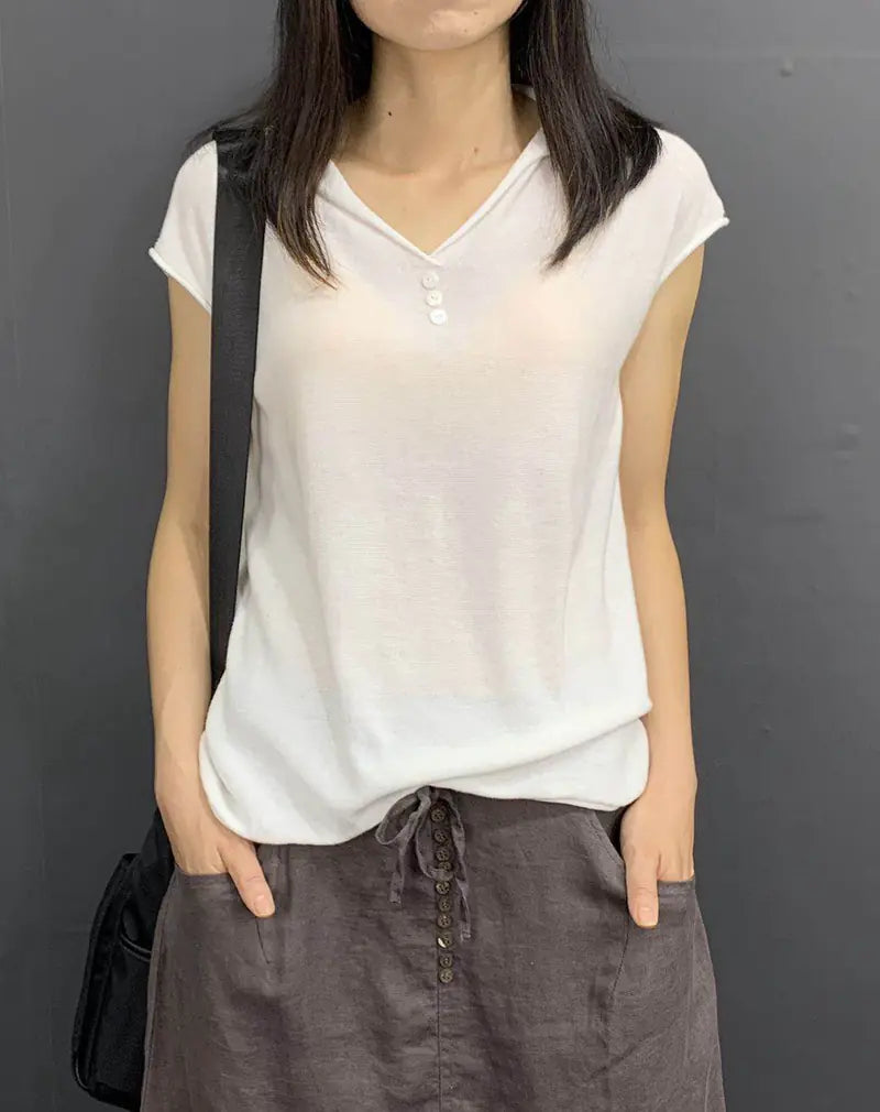Women's Loose Fit V-Neck Short Sleeve Knit Top