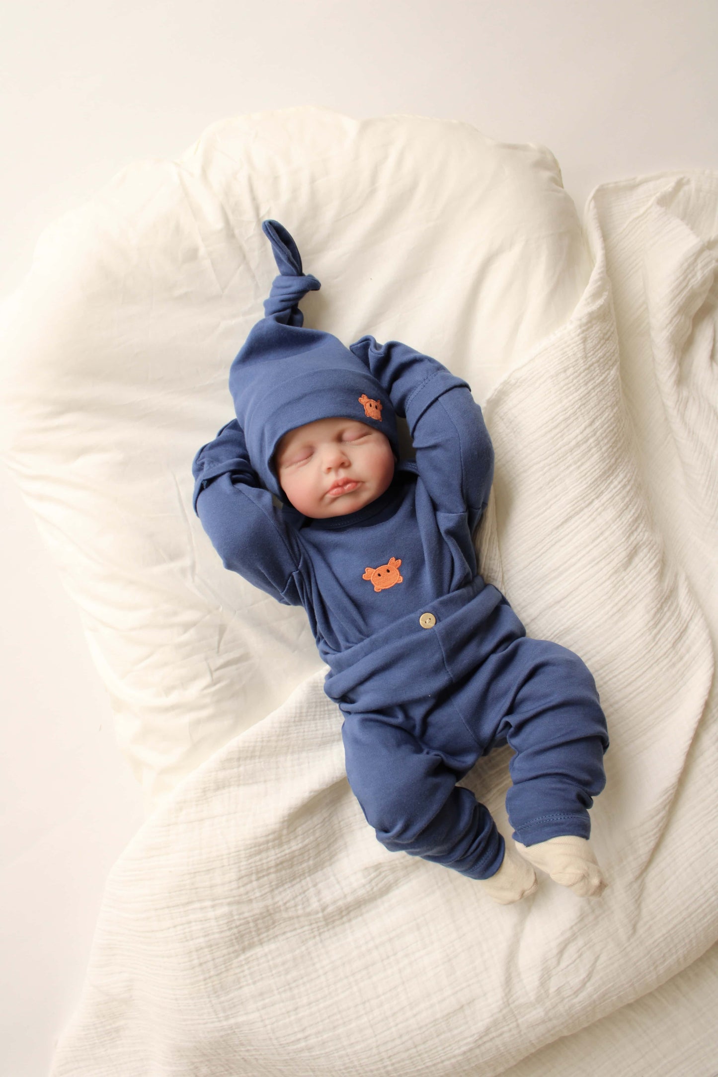 Crab Patterned 5 Piece Newborn Set Honey and Hive