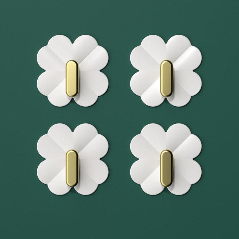 A Box of 4 Four-leaf Clover Hooks Punch-free Strong Sticky Bathroom Hook Light Luxury Household Wall Nail-free Key Storage Hook Cute Plastic Hooks Self-Adhesive Suitable Wall Bracket Self-Adhesive Hook Strong Adhesive Hanging on the Wall Stevvex