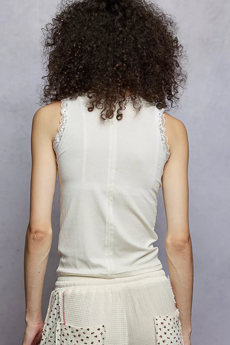 POL Round Neck Cropped Tank with Lace Trim Montret
