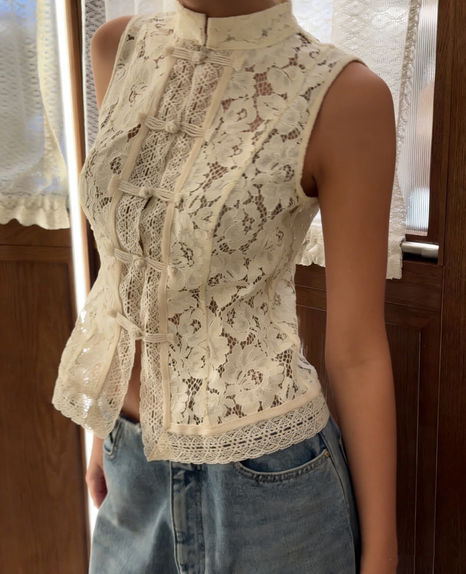 Lace Crochet Stand Collar Slim-Fit Sleeveless Top – 3 Colors, S–L FitiqueFit