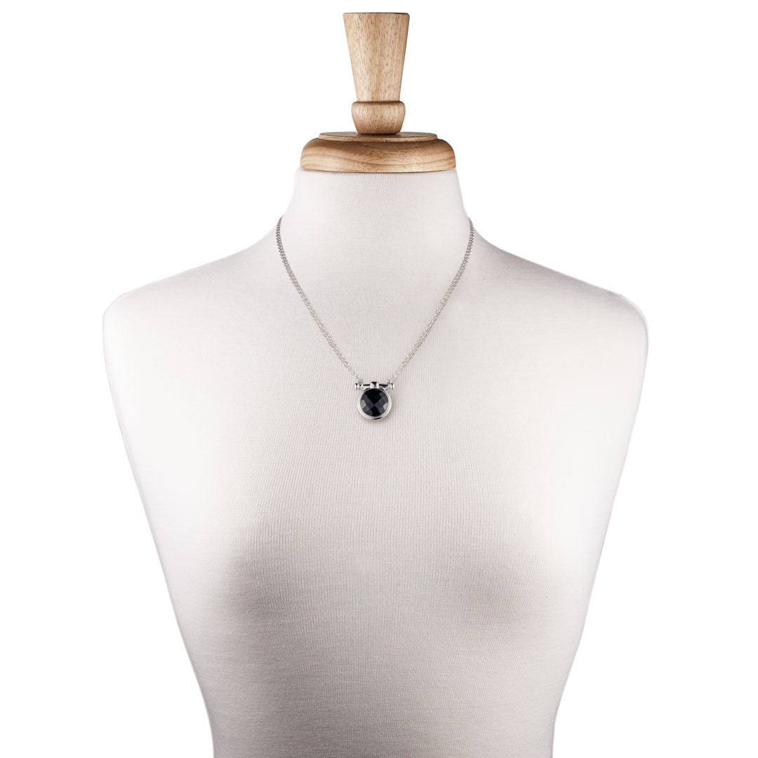 Adele - Black Onyx Equestrian Horse Bit Necklace in Silver Urban-Equestrian