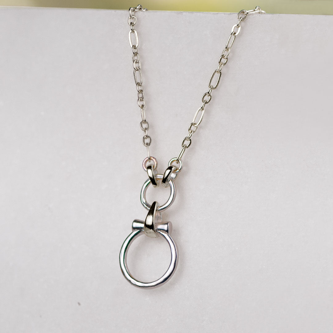 Aikon - Equestrian Horse Bit Necklace in Silver Urban-Equestrian