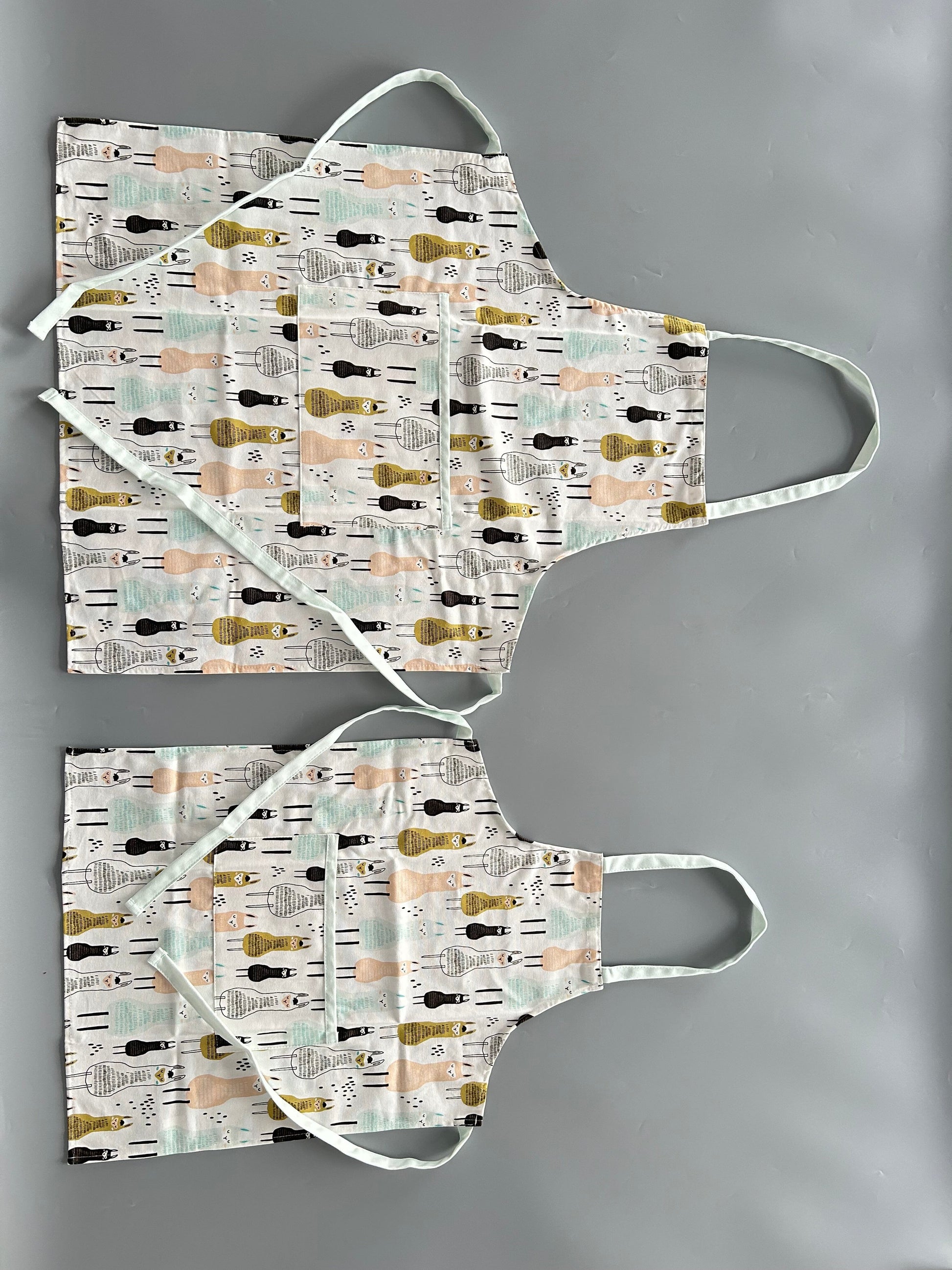 Alpaca Kitchen Tea Towel, Oven Mitt + Pot Holder, Grocery Tote Bag Purely Alpaca