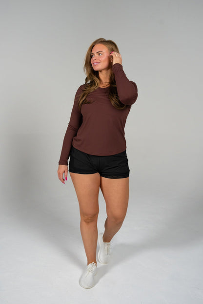 empowered V2 short Alyth Active