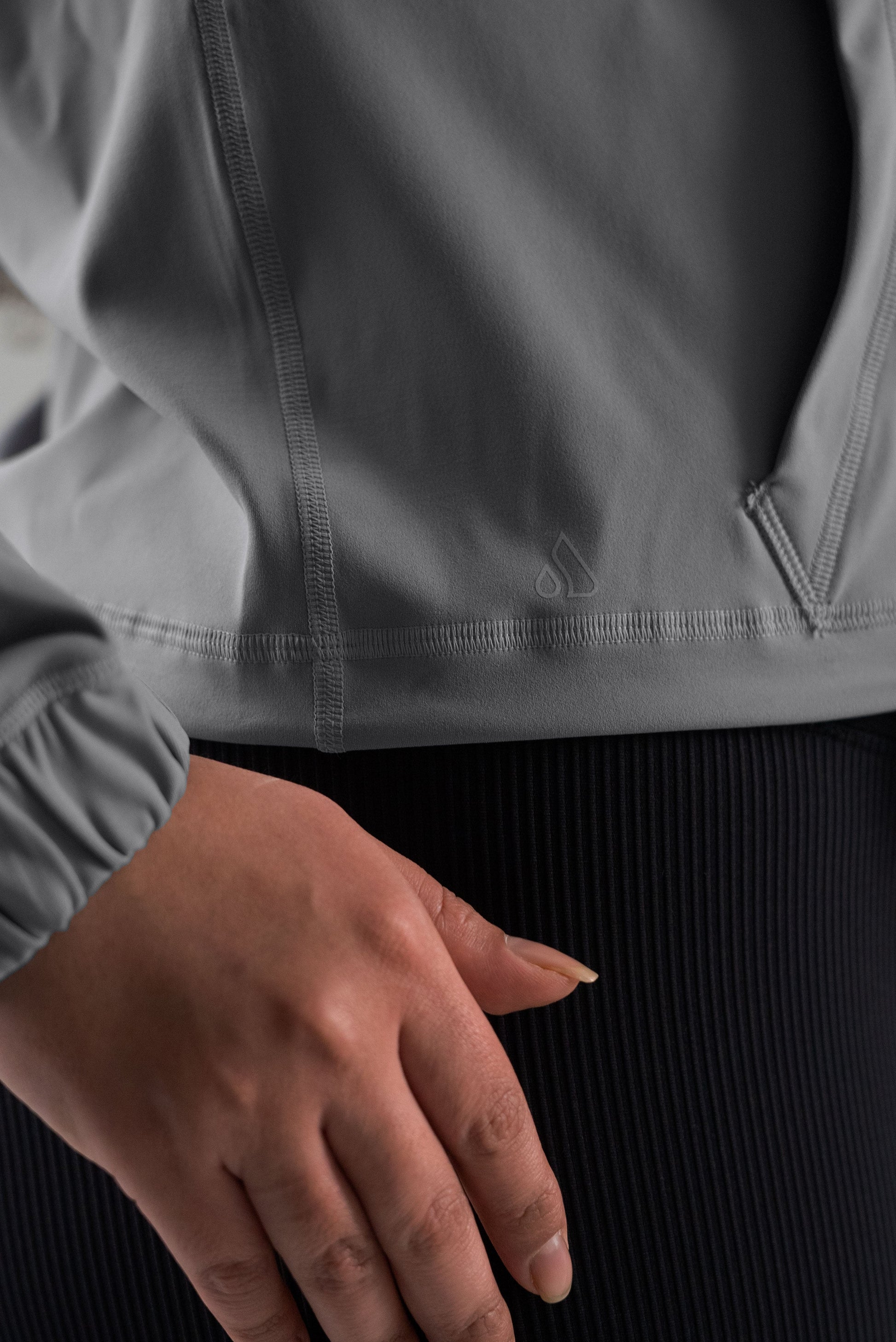 GRAVITY breaking free pullover Alyth Active