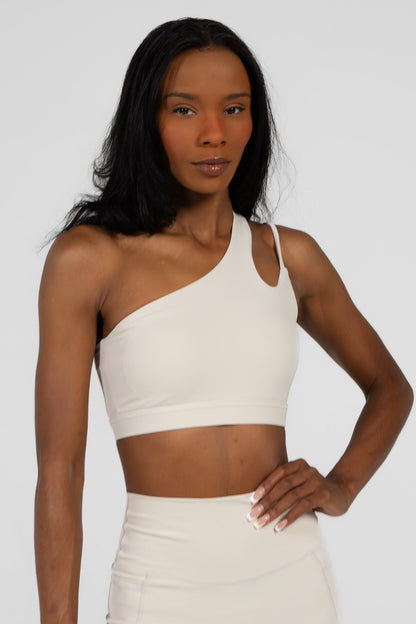 SERENE transform asymmetical sports bra Alyth Active