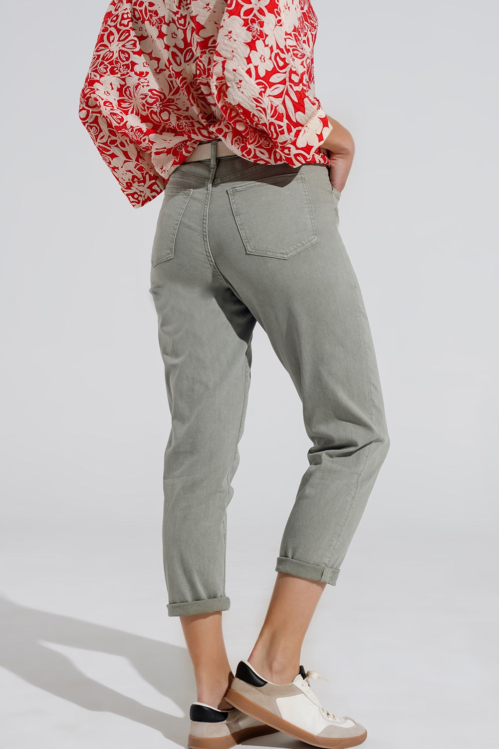 Ankle skinny  Basic Jeans in kakhi Q2store