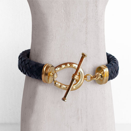 Aristo - 14K Gold Vermeil Black Leather Horseshoe Bracelet Urban-Equestrian