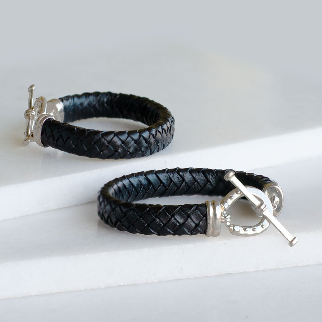 Aristo - Sterling Silver Black Leather Horseshoe Bracelet Urban-Equestrian