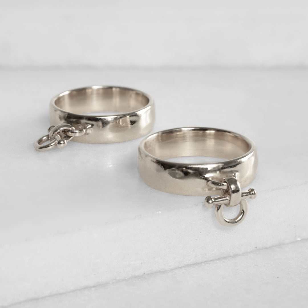 Ariston Horse Bit Equestrian Ring in Silver Urban-Equestrian