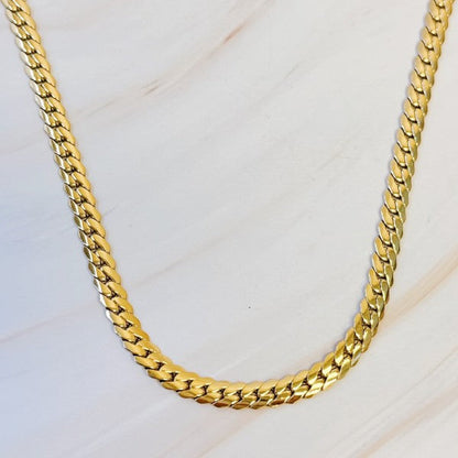 Flat And Bold Chain Necklace Shop Style & More | Fresh Looks, Everyday Deals & Free Shipping