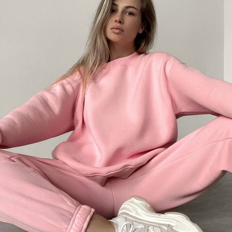 Women's Crewneck Sweatshirt & Jogger Pants Two-Piece Set – Loose Fit FitiqueFit