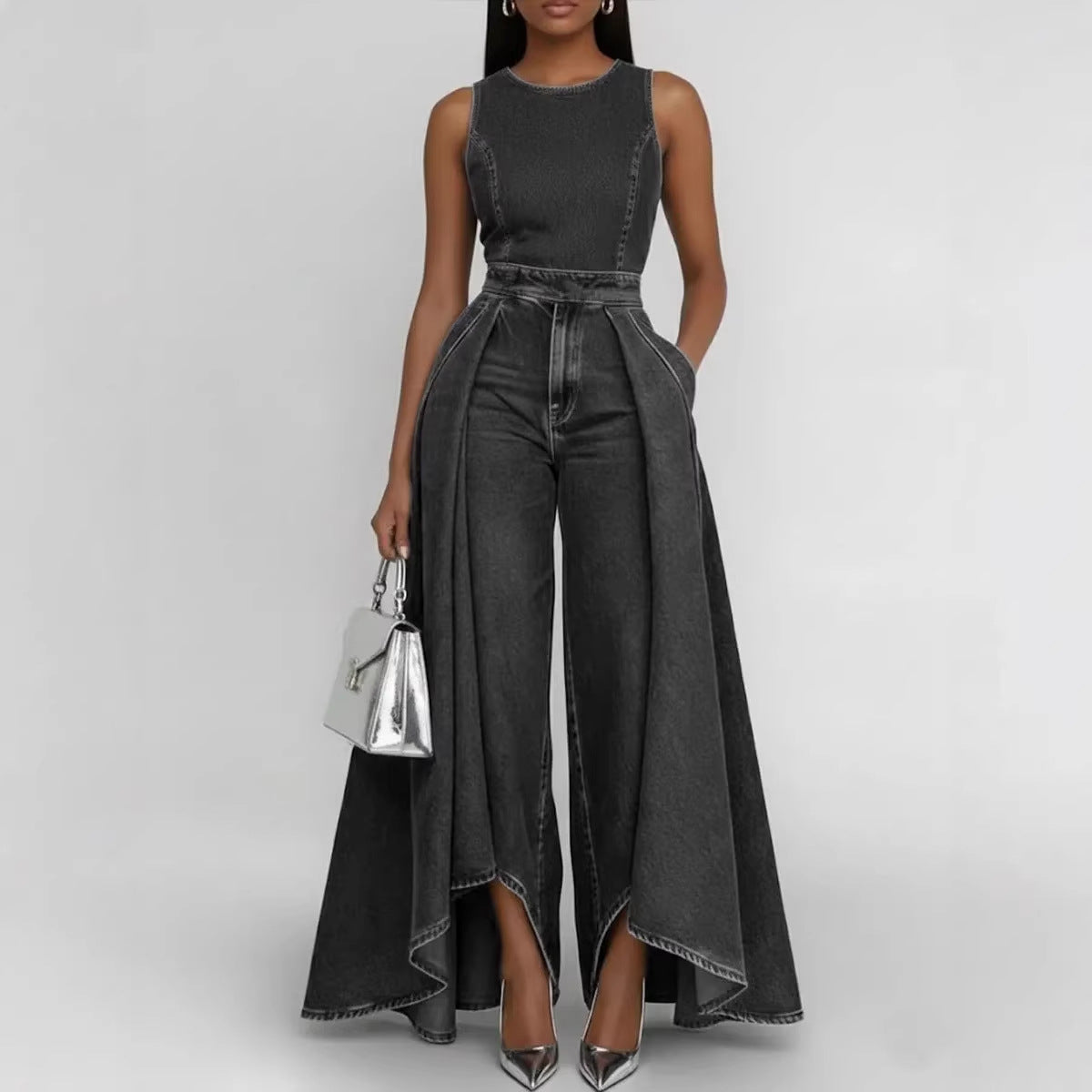 Women’s Crew Neck Sleeveless Wide-Leg Denim Jumpsuit FitiqueFit