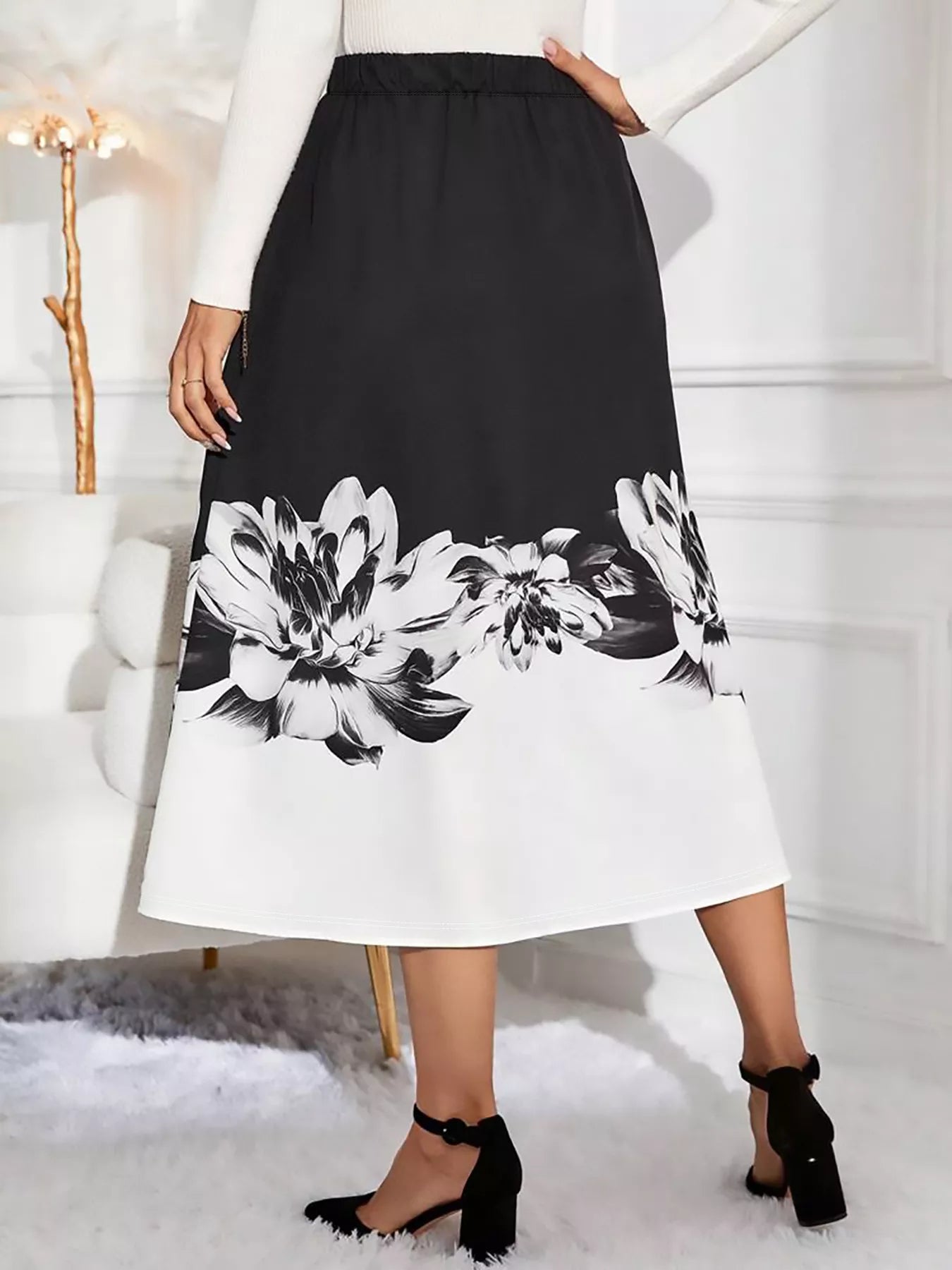 Floral Print A-Line Midi Skirt See size chart under “more details” The Fashion Celestial