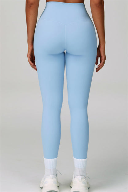 The Seraphine Halter Crop Top Leggings 2-Piece Set Fitglutes Activewear Gymwear Sportswear & Workout Clothes