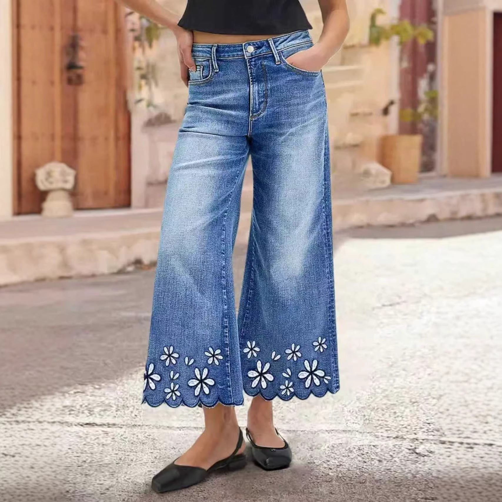 Chrysanthemum Embroidered Cropped Denim Jeans – Women's Loose Straight-Leg FitiqueFit