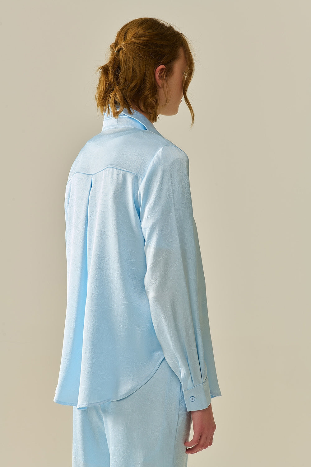 Baby Blue Buttoned Shirt in satin Q2store