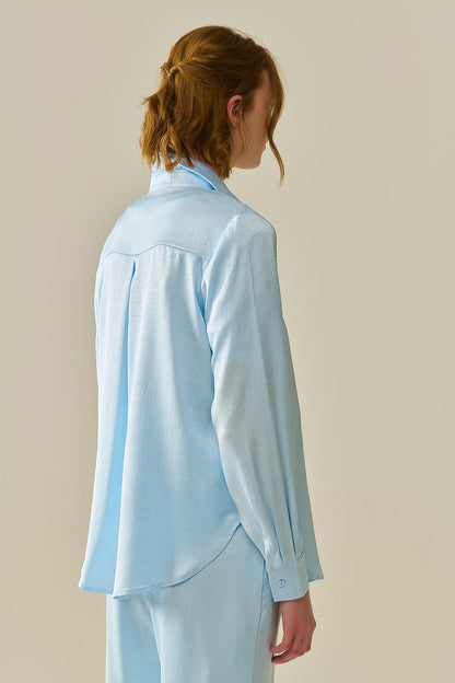 Baby Blue Buttoned Shirt in satin Q2store