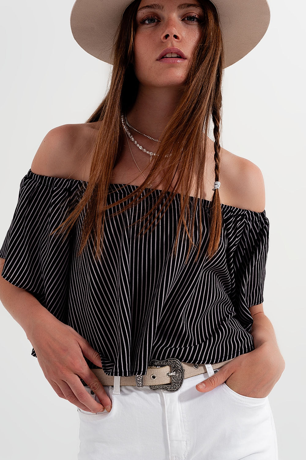 Bardot top in stripe Q2store