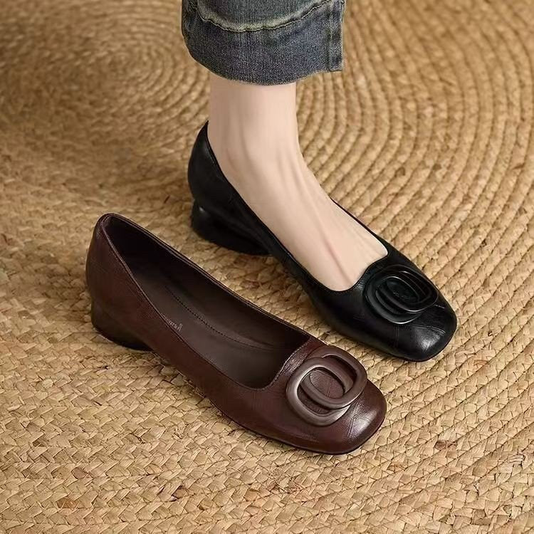 Women's French Vintage Round Toe Slip-On Flats – Low Chunky Heel Mary Jane Style FitiqueFit