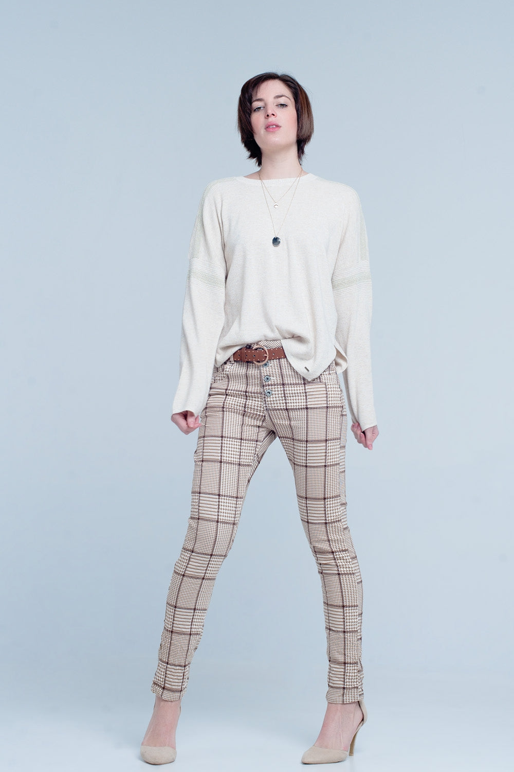 Beige Fine Knitted Sweater with Glitter Details Q2store