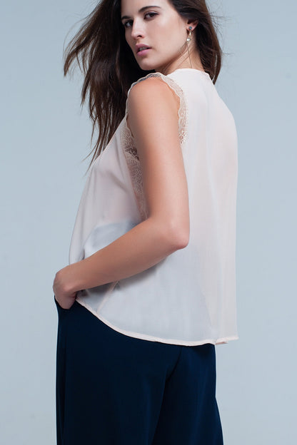 Beige sleeveless top with lace details Q2store