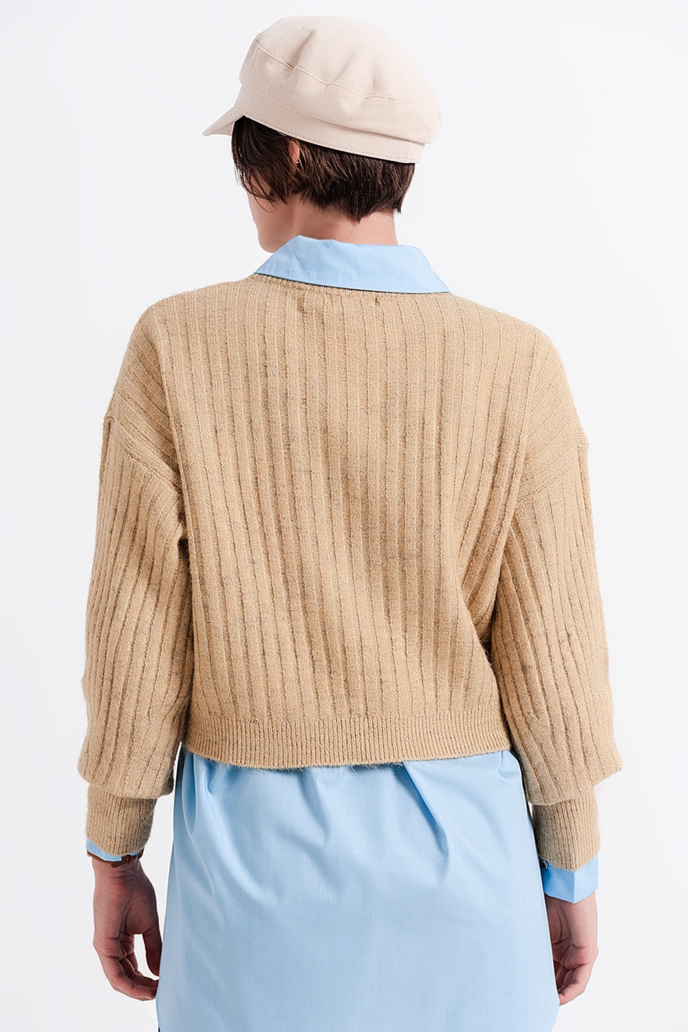 Beige sweater in stripe Q2store