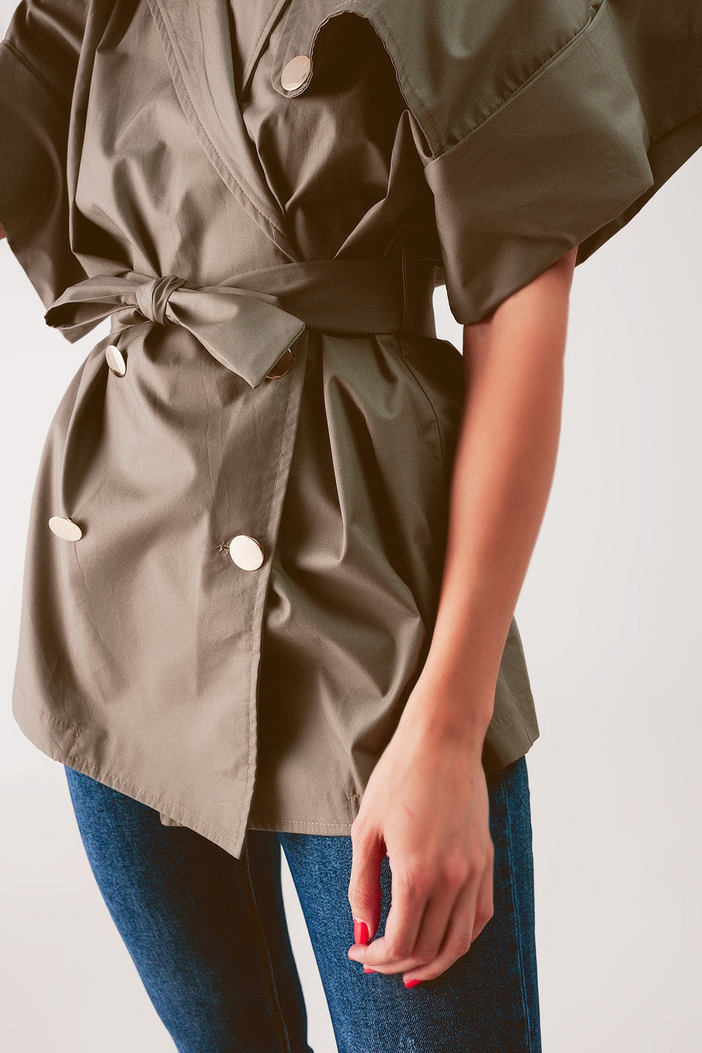 Belted jacket with drop shoulder in khaki Q2store