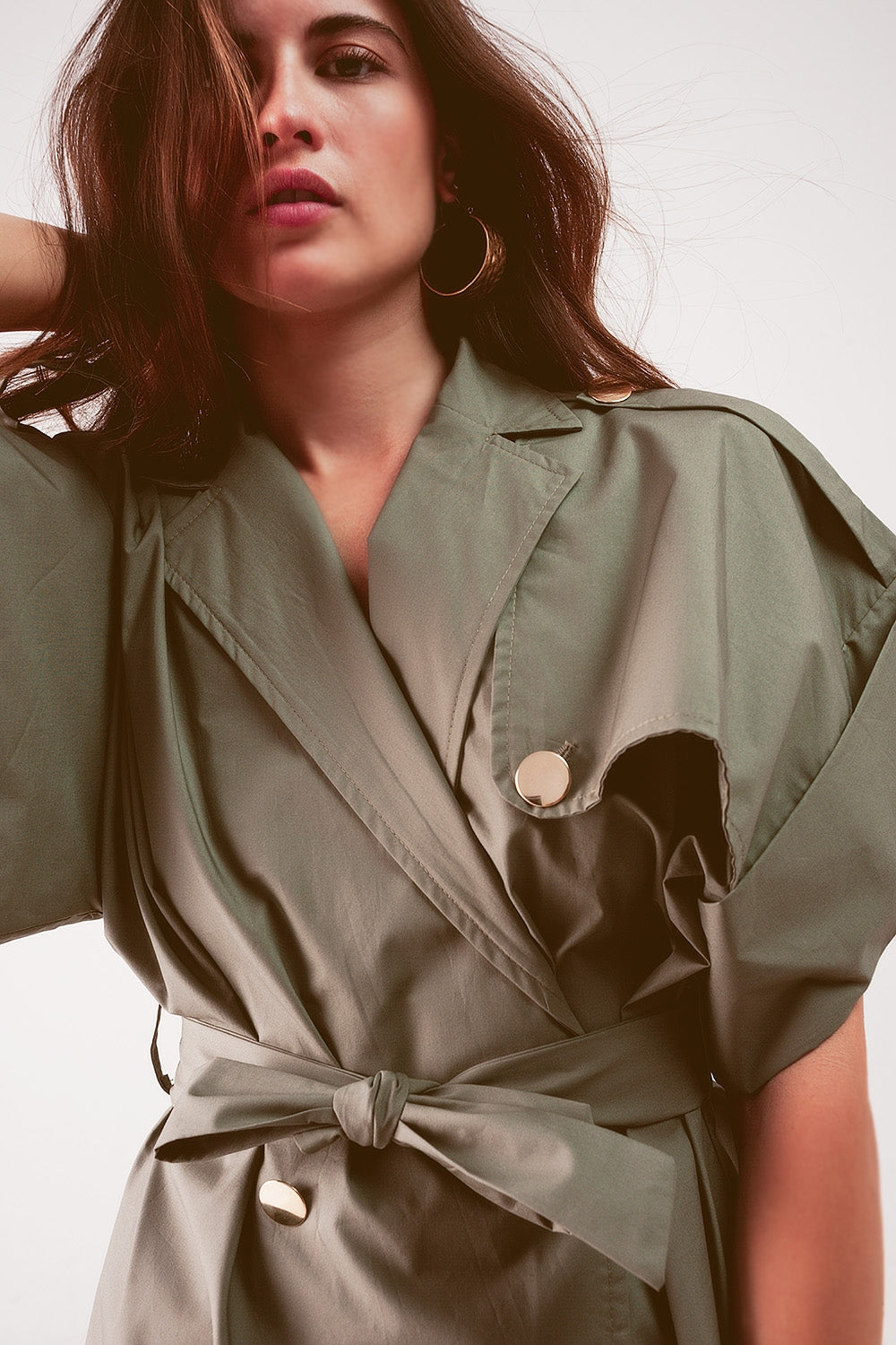 Belted jacket with drop shoulder in khaki Q2store