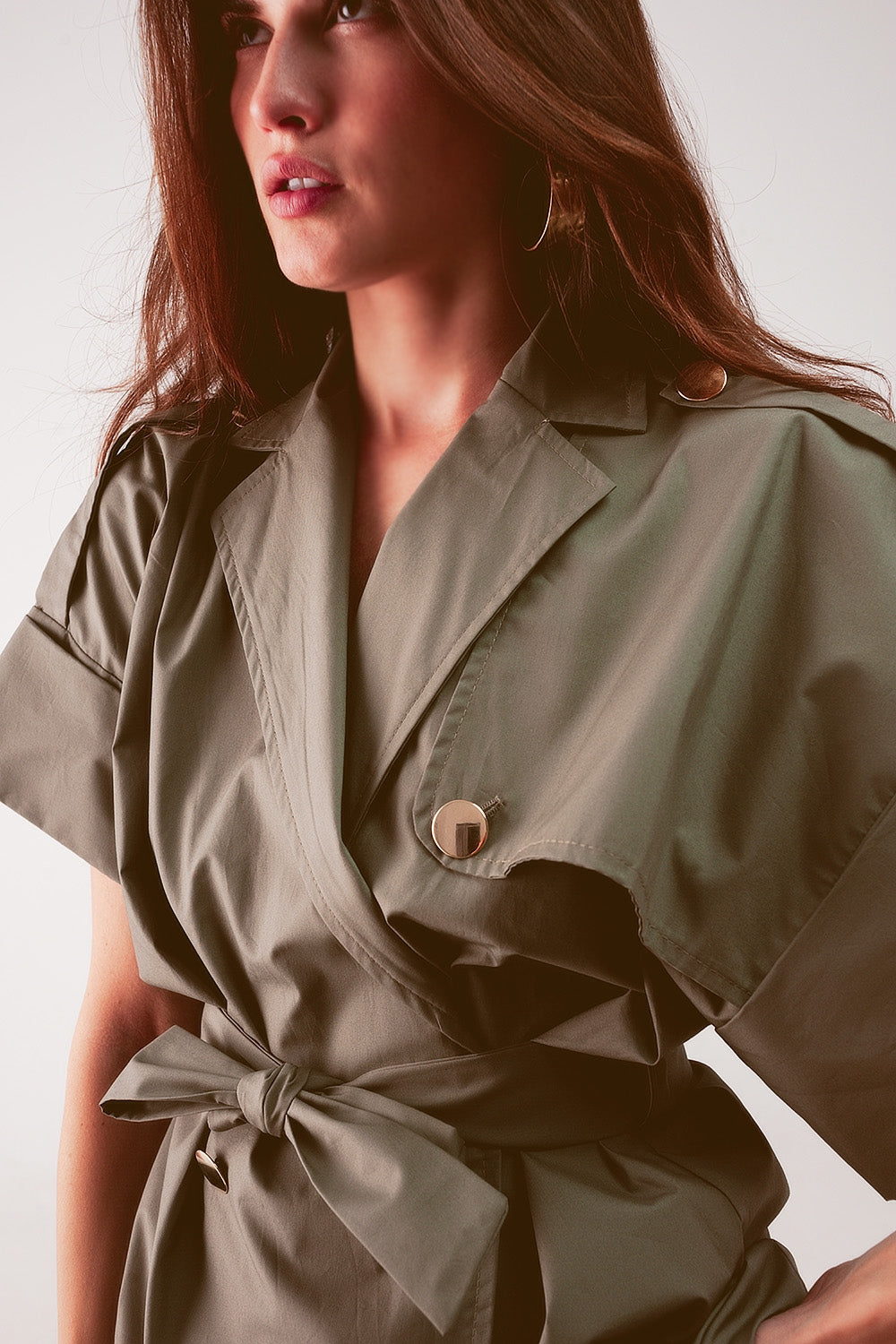 Belted jacket with drop shoulder in khaki Q2store