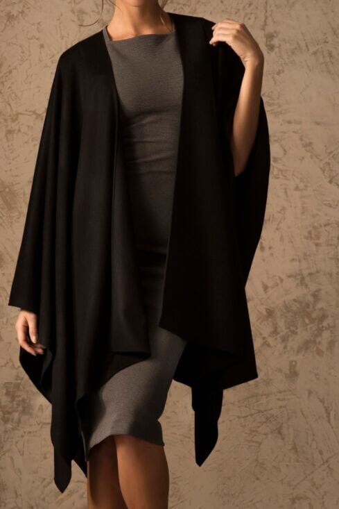 Betty 100% Vicuna Cape Purely Alpaca