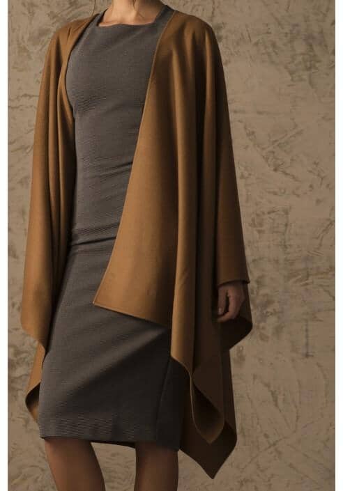 Betty 100% Vicuna Cape Purely Alpaca