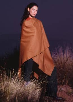 Betty 100% Vicuna Cape Purely Alpaca