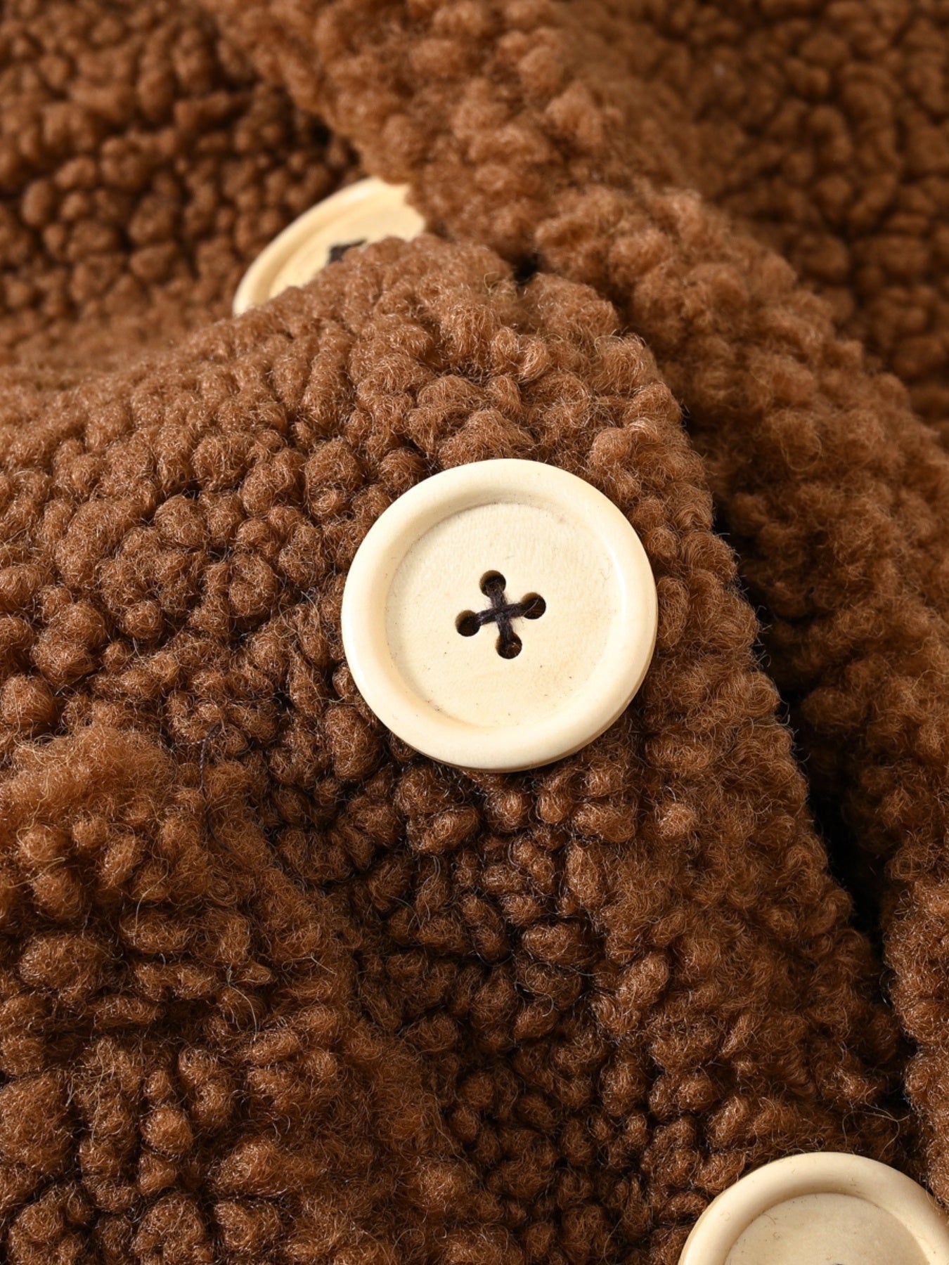 Girls' Lamb Fur Jacket | JOMAKE Korean-Style Lapel Collar, Two-Tone, Warm Windbreaker with Pockets, Lining, Button Closure, Long Sleeves for Winter NovaCart