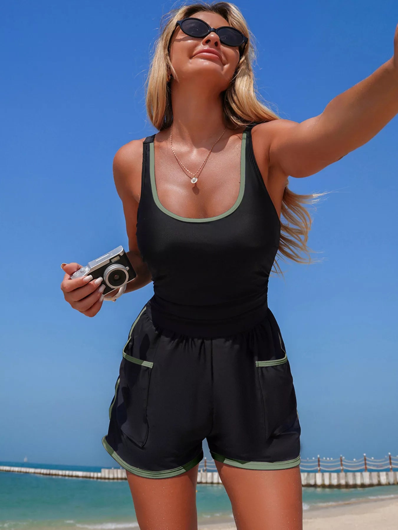 Contrast Trim Scoop Neck One Piece Swimsuit New Era Fashion LLc
