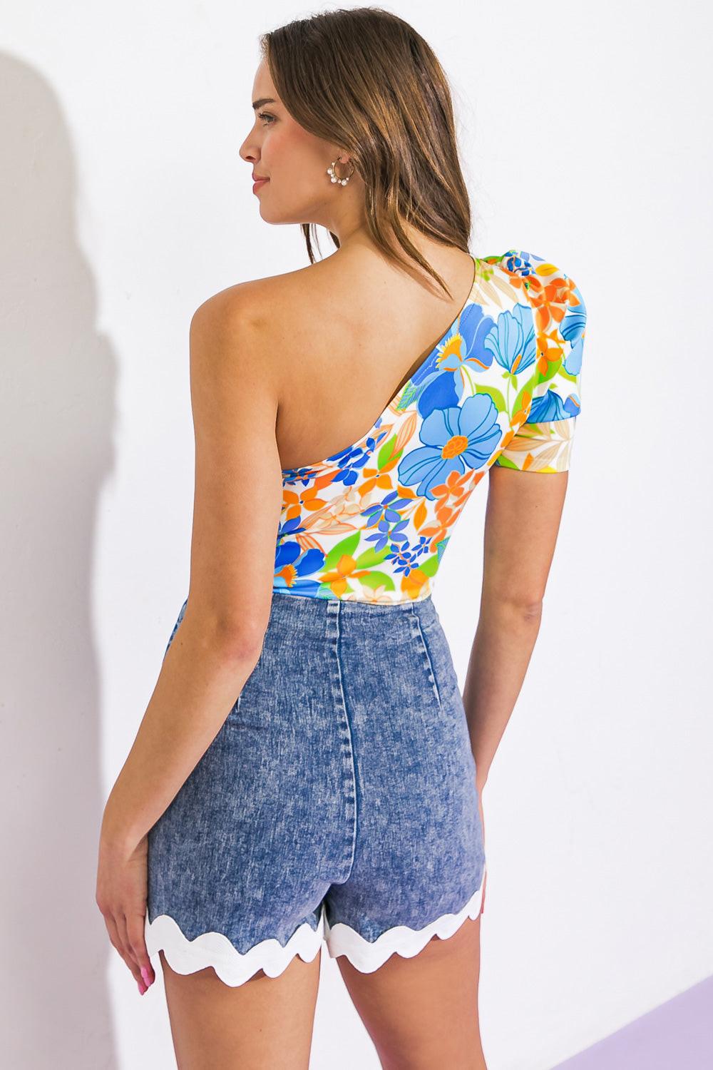 SUNNY APPROACH PRINT BODYSUIT Flying Tomato