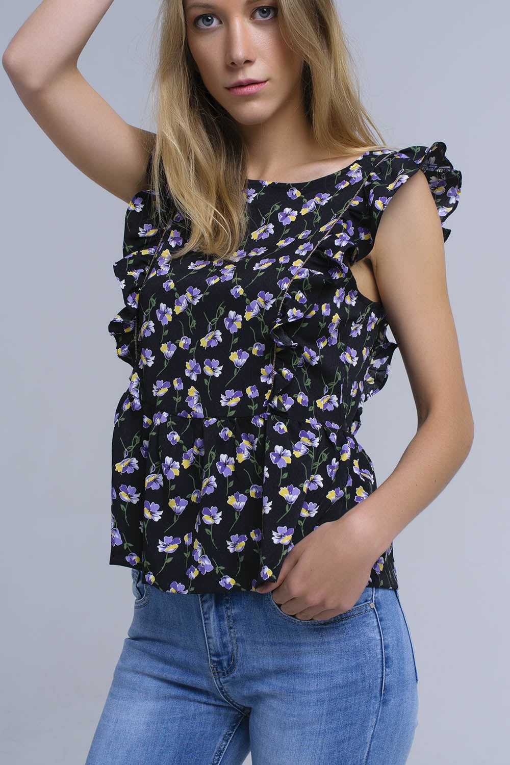 Black crossed back shirt with ruffles Q2store