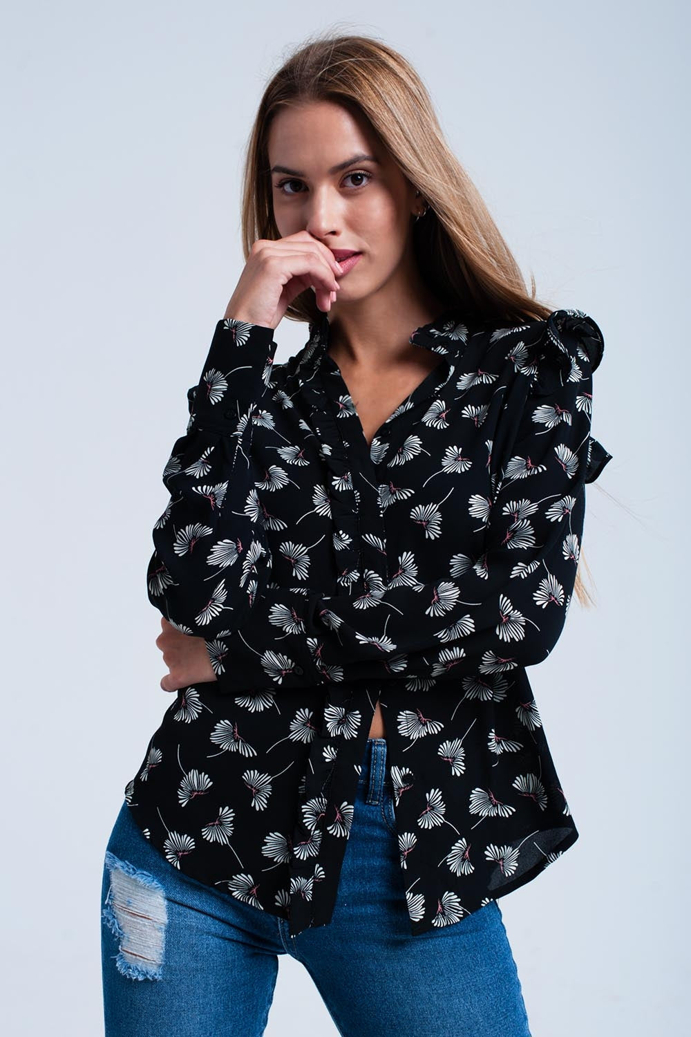 Black floral printed shirt Q2store