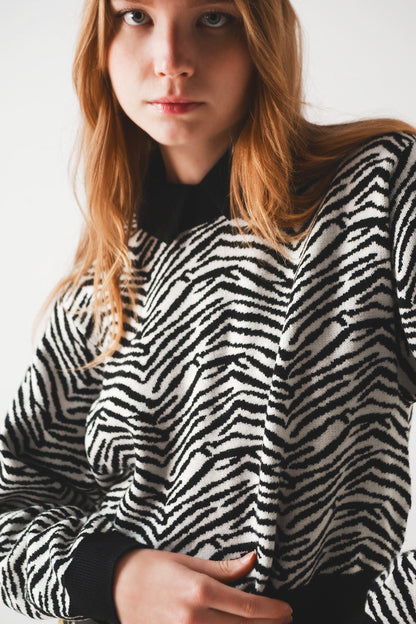 Black sweater with zebra pattern Q2store