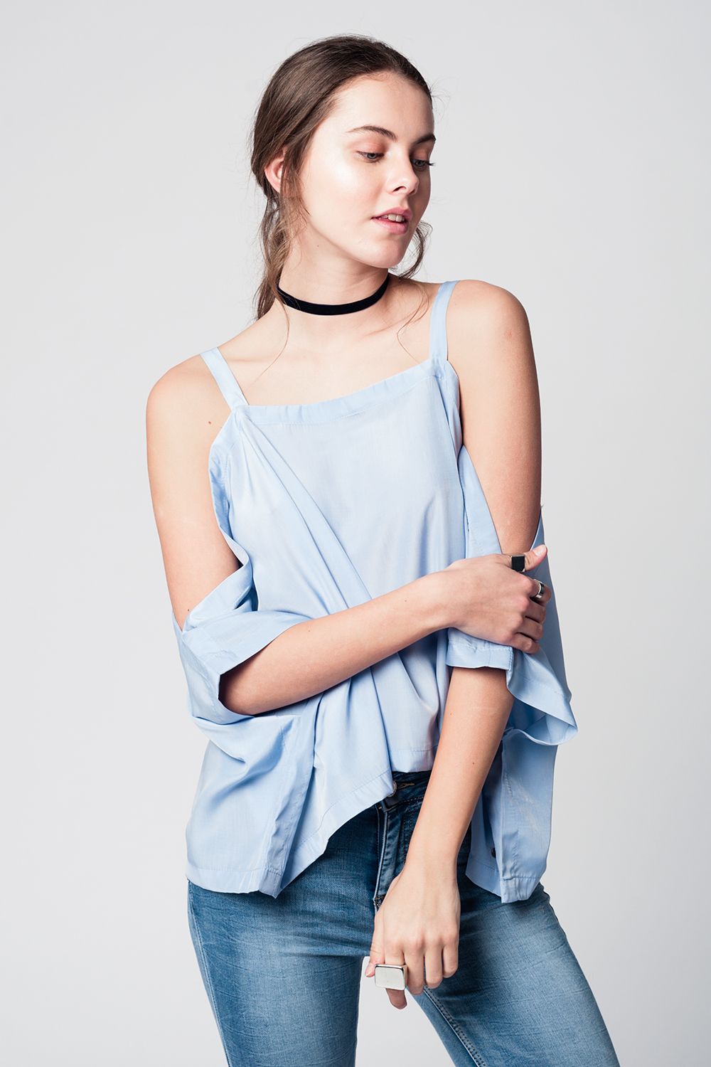 Blue cold shoulders top Q2store
