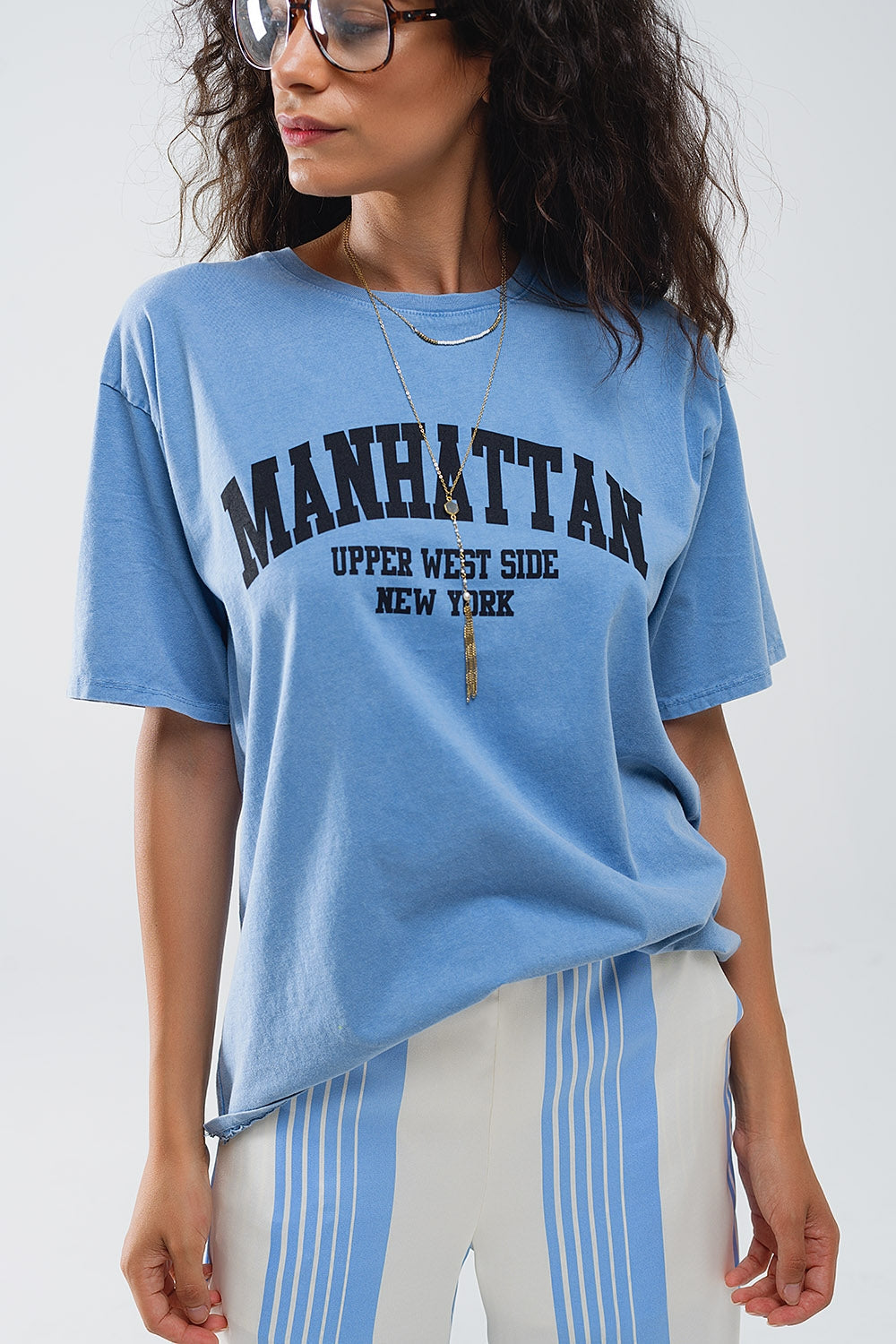Blue relaxed T-shirt with manhattan text Q2store