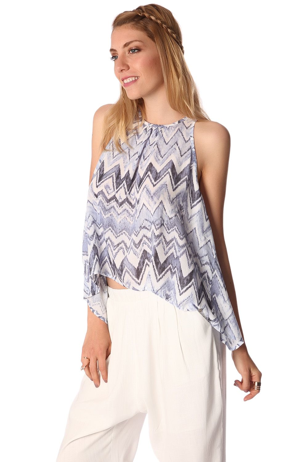 Blue top with dip back in zig zag print Q2store