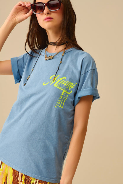 blue T-shirt with Miami logo print in yellow Q2store