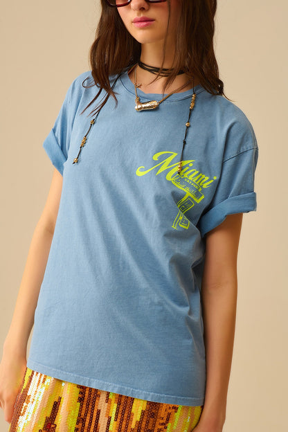 blue T-shirt with Miami logo print in yellow Q2store